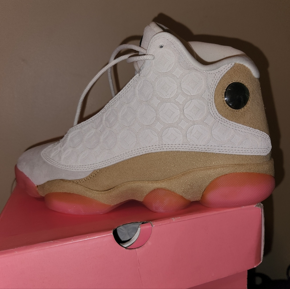 Air Jordan 13 retro cny